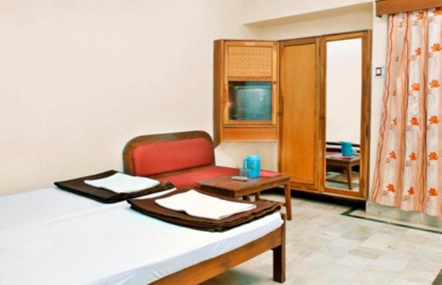 Yashoda International Hotel Deoghar Room photo